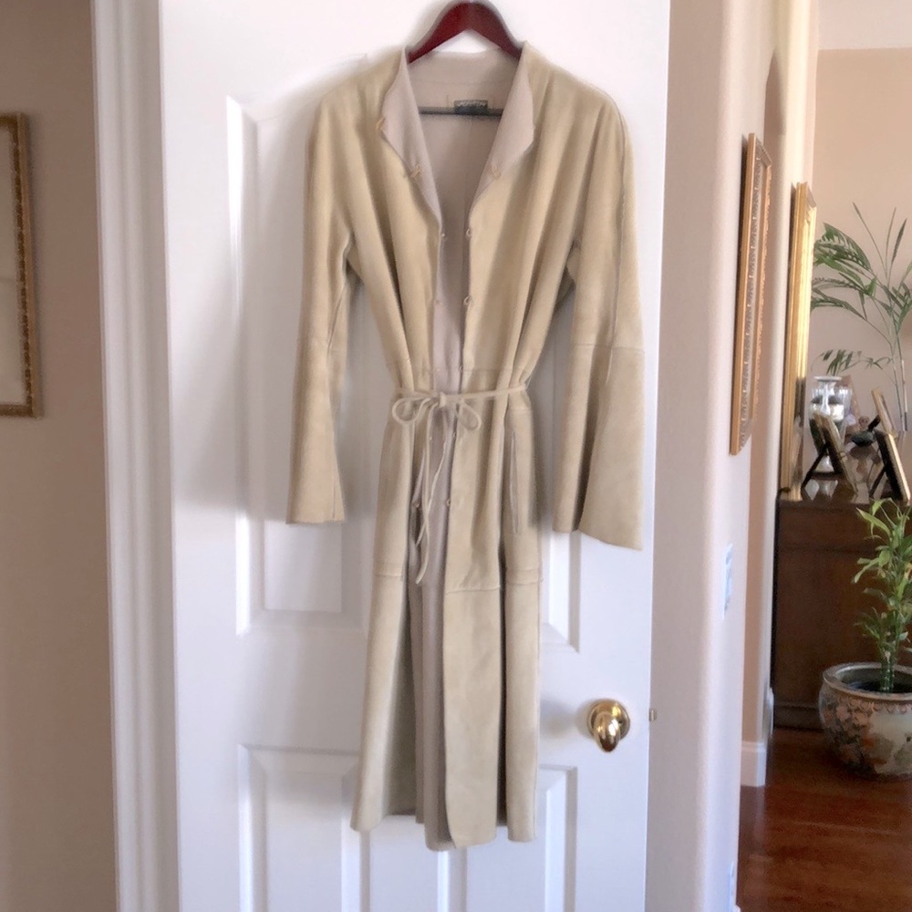 Lili Lo Rose Collection